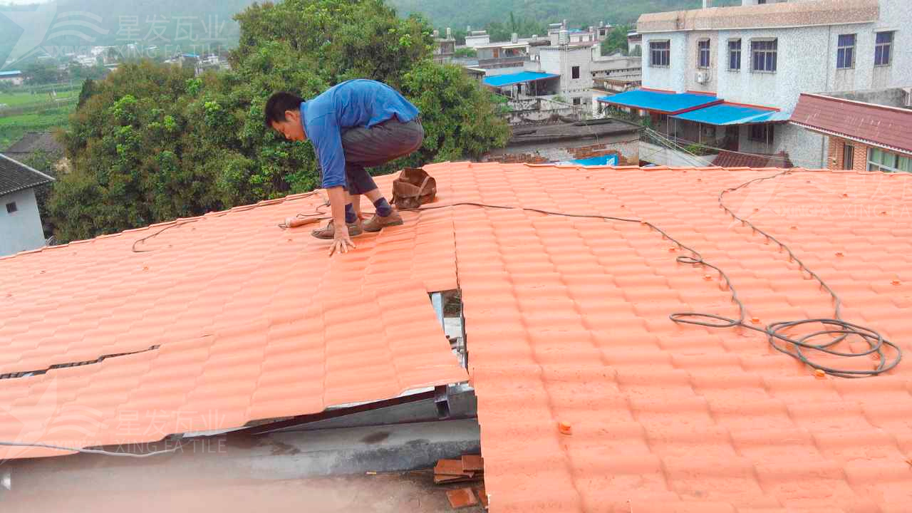 常德屋顶铺设安装合成树脂瓦时，牢牢记住这3点，就不怕屋顶出问题！